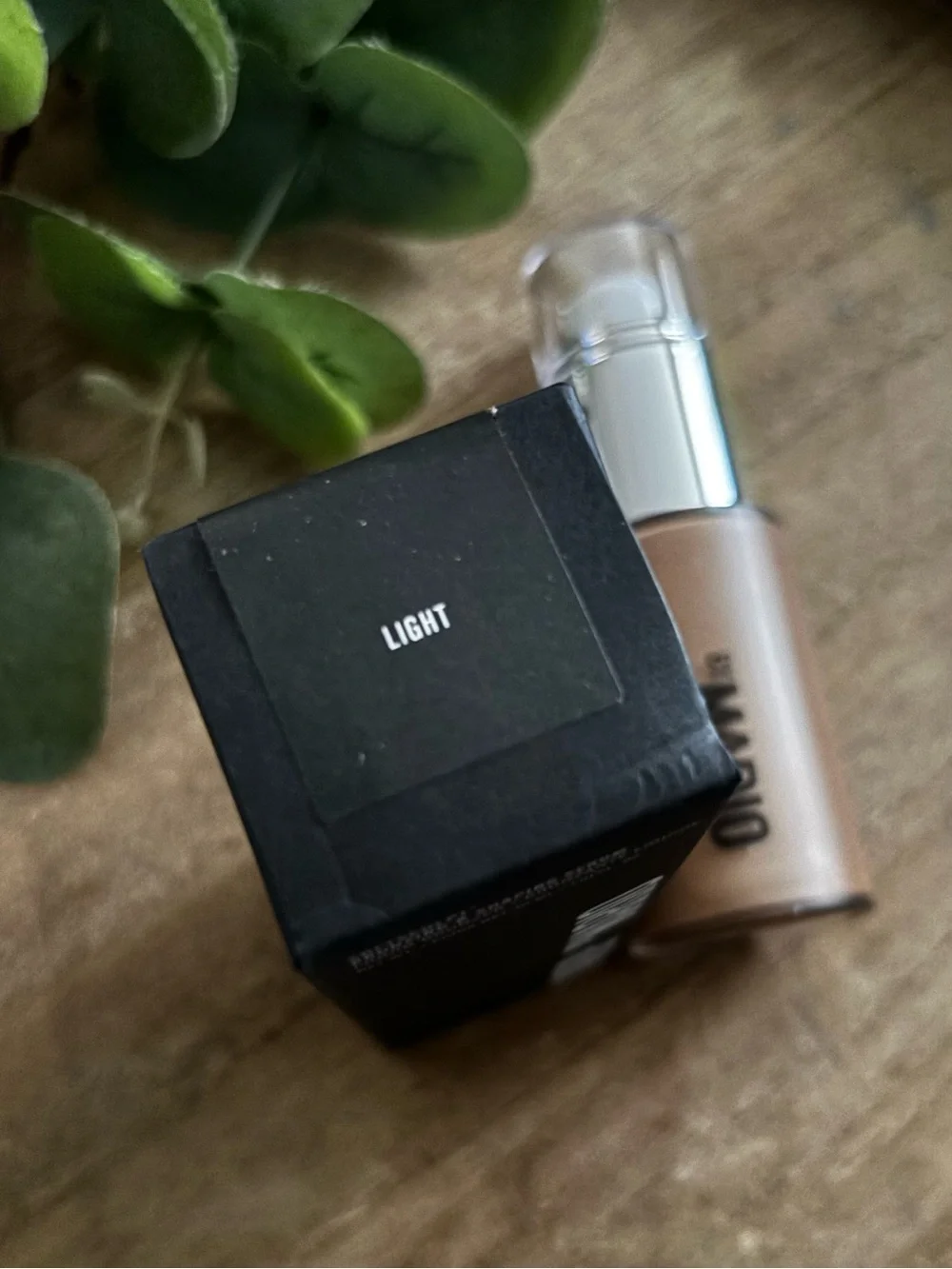 Makeup by Mario Softsculpt Multi-Use Bronzing&Shaping Serum with Hyaluronic Acid